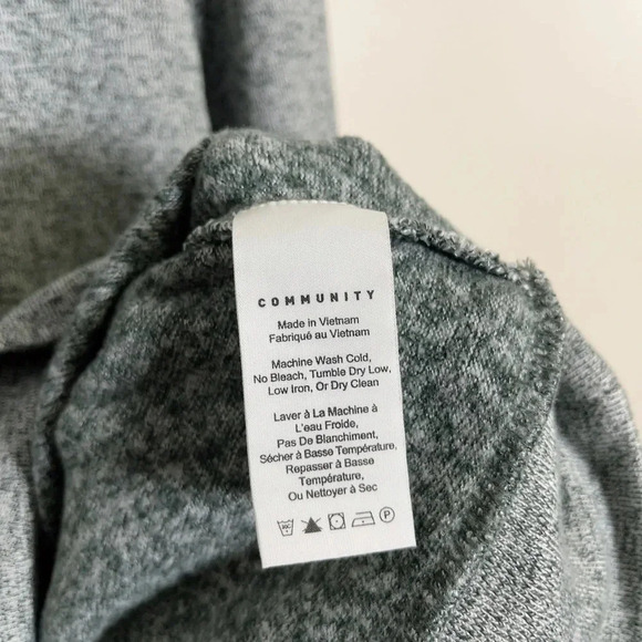 Aritzia Community Boatneck Heathered Grey Sweatshirt - Picture 10 of 14